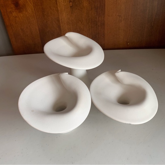 Set of 3 Calla Lily Tapered Candle Holders Studio Artist Pottery signed - Picture 2 of 10